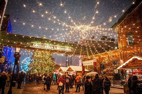 toronto distillery market hours